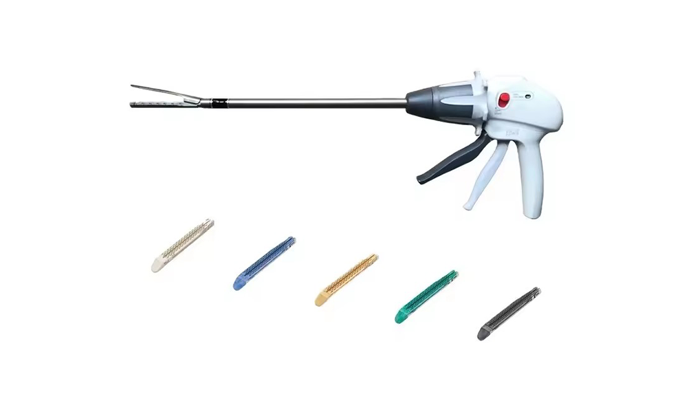  <h2><span style="font-size:21px;"><strong>一次性腔镜用直线型切割吻合器及钉仓组件</strong></span></h2> 